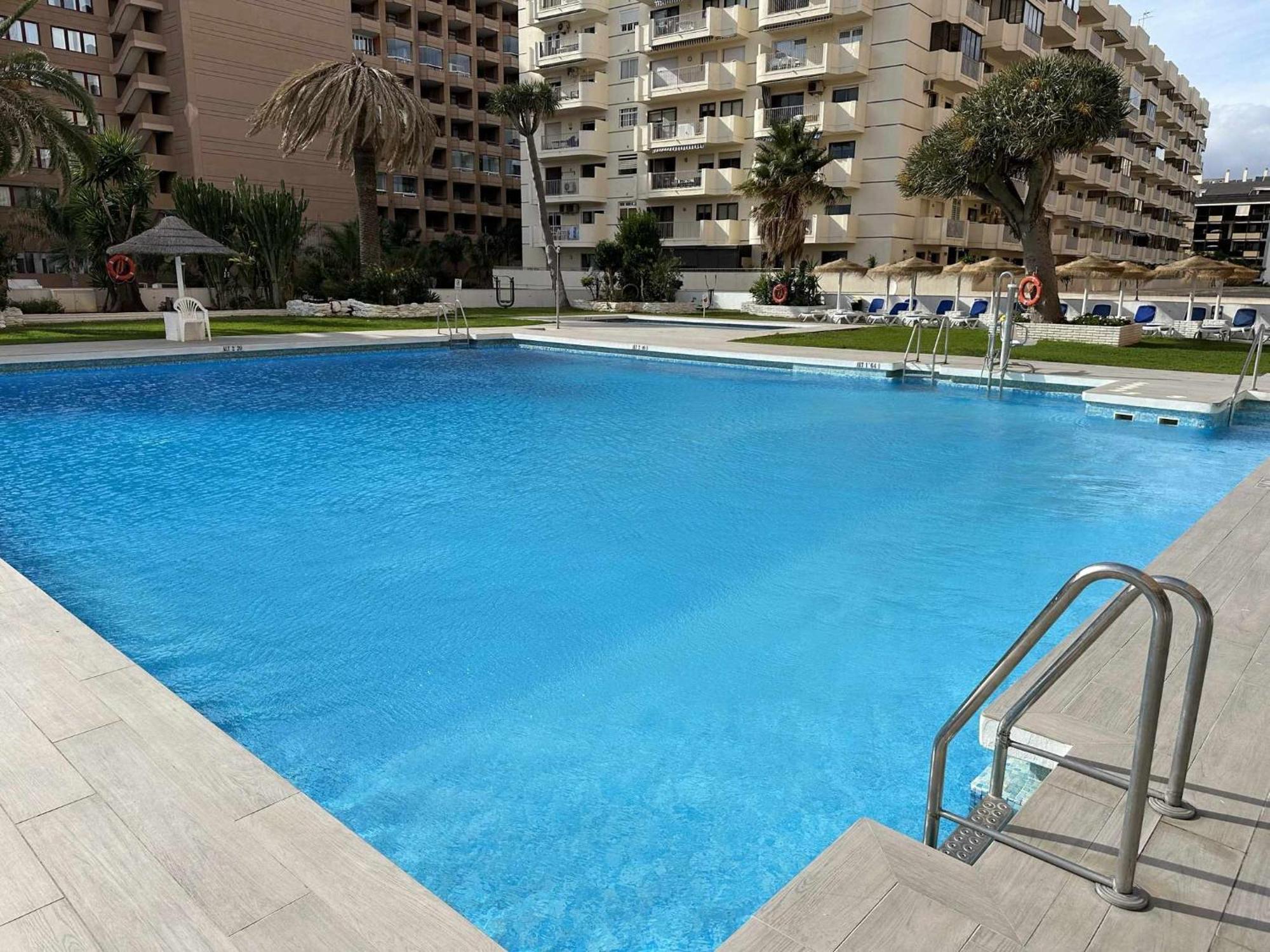 Estudio Pyr Privado Frente Al Puerto De ฟูเอนฮิโรลา ภายนอก รูปภาพ